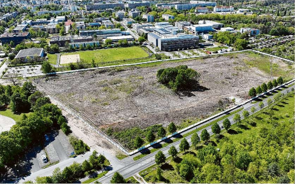 Vom Kleingartengelände zum neuen Forschungscampus in Cottbus an der BTU: Das Baufeld befindet sich am Mittleren Ring und ist bereits vorbereitet.