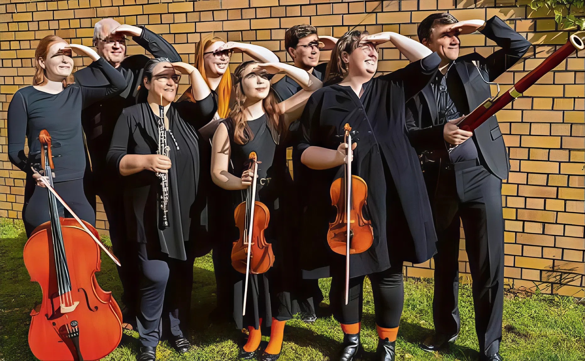 Derzeit hat das Open Sym phonic Orchestra fast 50 Mitglieder. Es spielen nicht nur Studenten, sondern auch Leute, die einen festen Job außerhalb der Bühne haben.