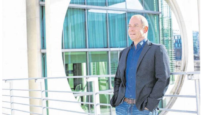 Vorstandsvorsitzender Dirk Harbecke sieht mit dem neuen Werk in Guben in eine vielversprechende Zukunft