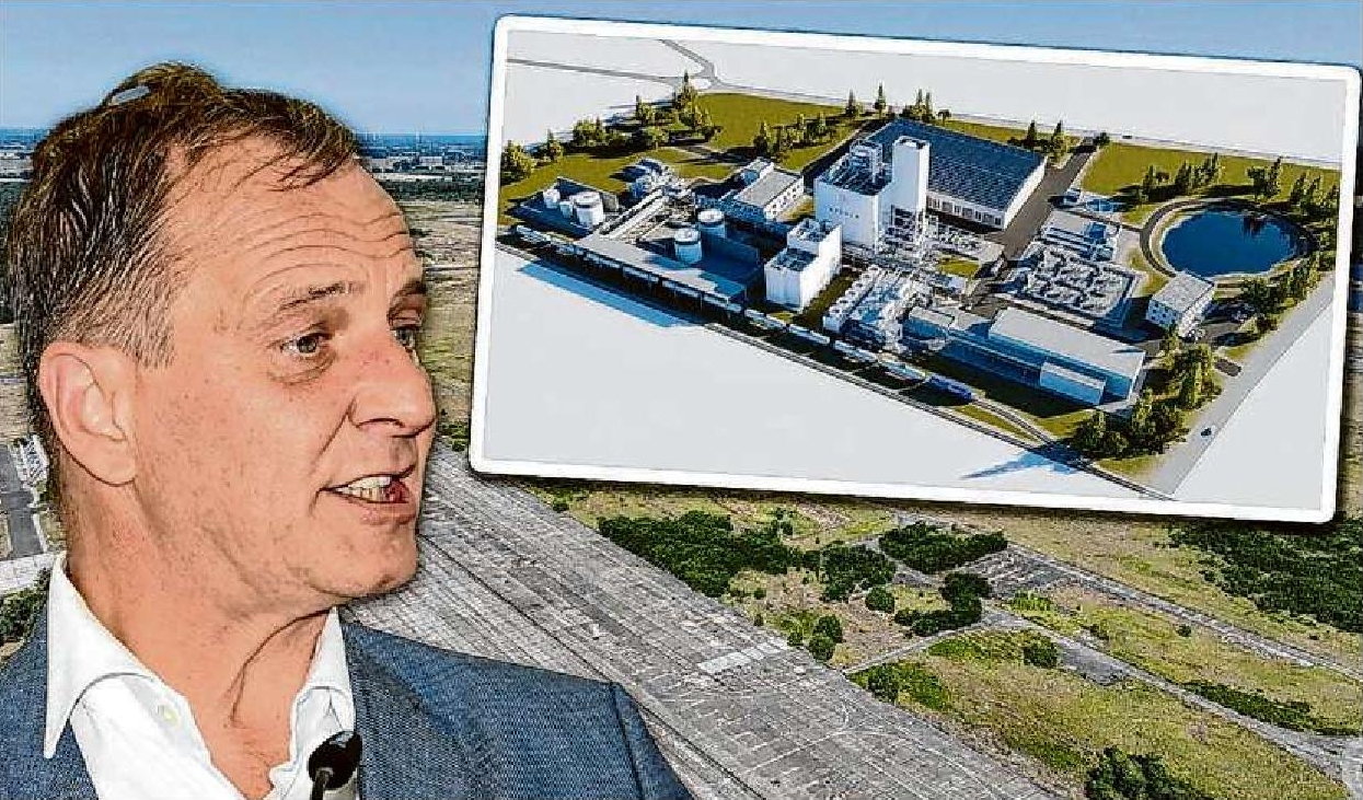  Euromovement-Geschäftsführer Jochem Schöppler auf dem ehemaligen Flugplatz in Cottbus-Drewitz: So stellt er sich eine künftige Fabrik für grünen Flugzeugtreibstoff auf dem Green Areal Lausitz vor.