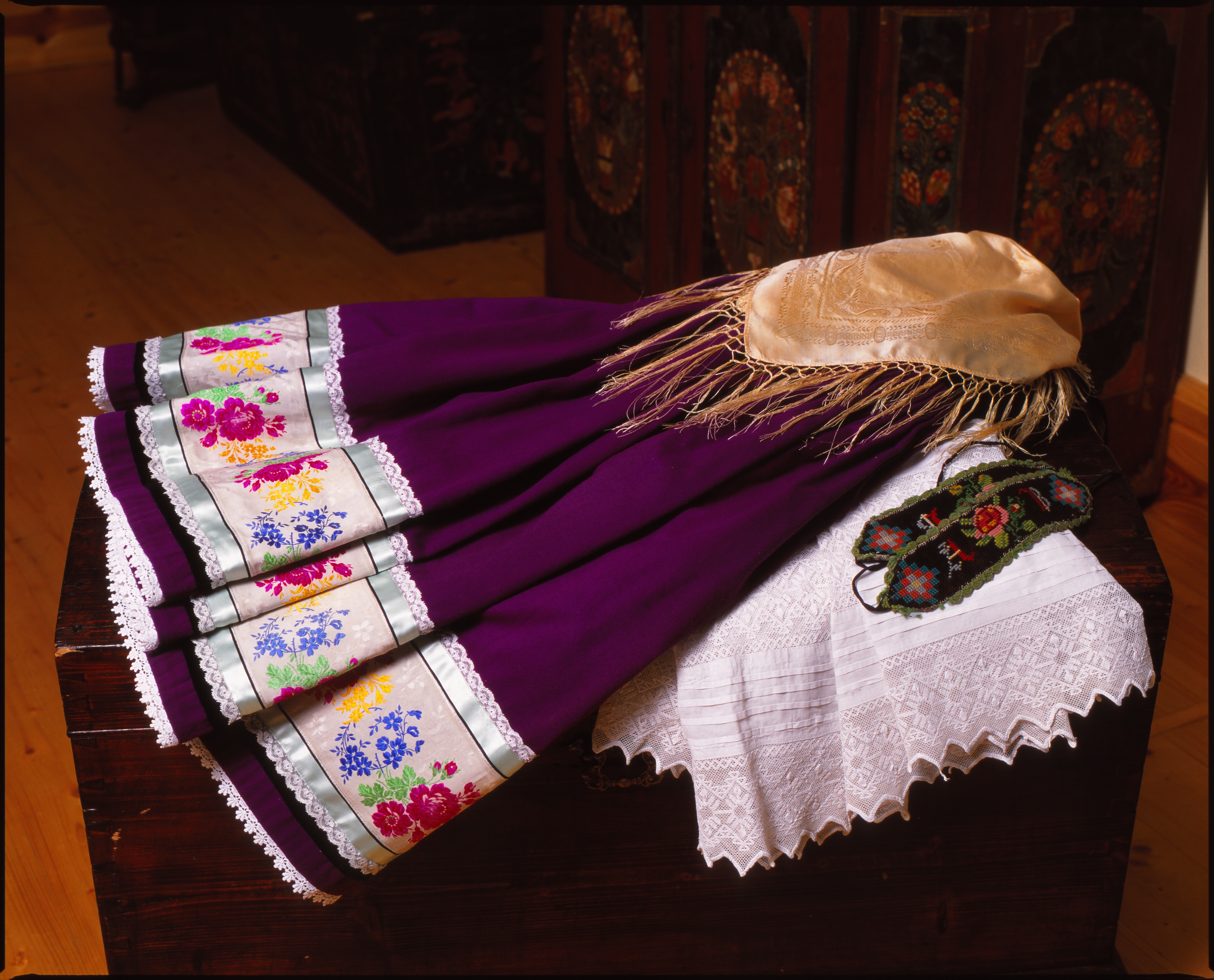 Teile einer sorbischen Tracht