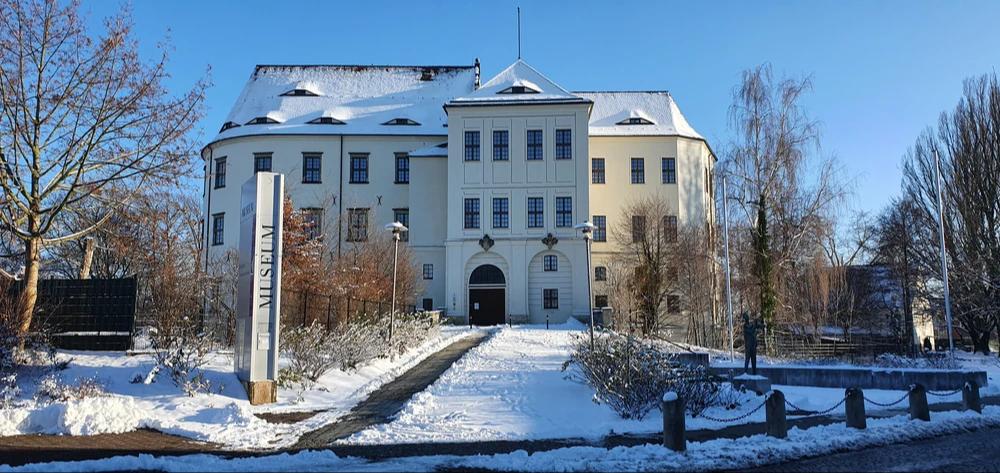 Adventszauber hinter Schlossmauern in Hoyerswerda