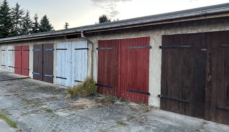 DDR Garagen Komplex in der Lausitz
