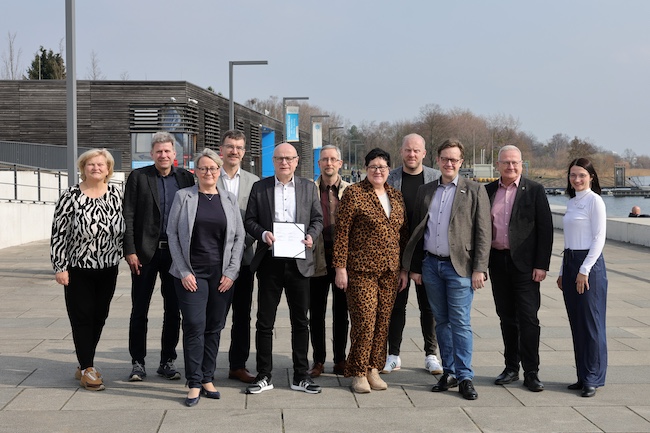 Politik, Kommunen und Landkreise aus Brandenburg und Sachsen machen sich stark für eine zuverlässliche Anbindung  von Dresden in die Lausitz und ins Lausitzer Seenland.