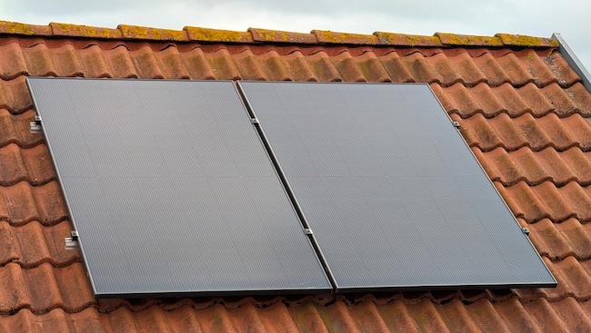 Photovoltaik-Anlage auf Privat-Dach, wie sie oftmals anzutreffen ist