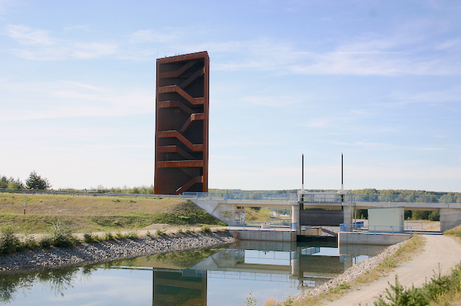 Das Lausitzer Seenland mit dem rostigen Nagel