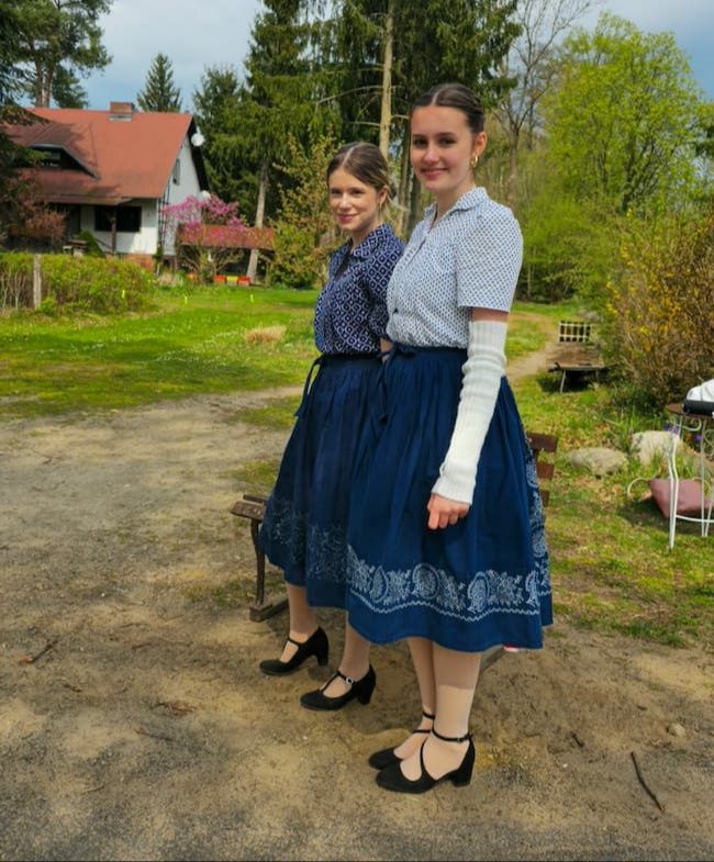 Die Mädels in toller Tracht