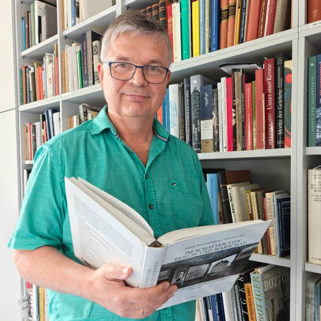 Dr. Torsten Lehmann, wissenschaftlicher Mitarbeiter im Museum Schloss Doberlug, ist Ansprechpartner für Nutzungsanfragen