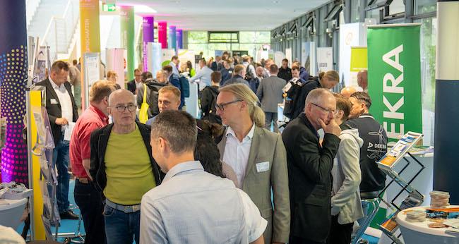 26. Brandenburger Energietag an der BTU Cottbus-Senftenberg: Vertreterinnen und Vertreter aus Wissenschaft, Wirtschaft, Politik und Verwaltung kommen zum zentralen Branchentreffen der Energiewirtschaft in Brandenburg zusammen. Im Mittelpunkt stehen die Herausforderungen und Chancen zukunftsfähiger Energieinfrastrukturen für die Energiewende.