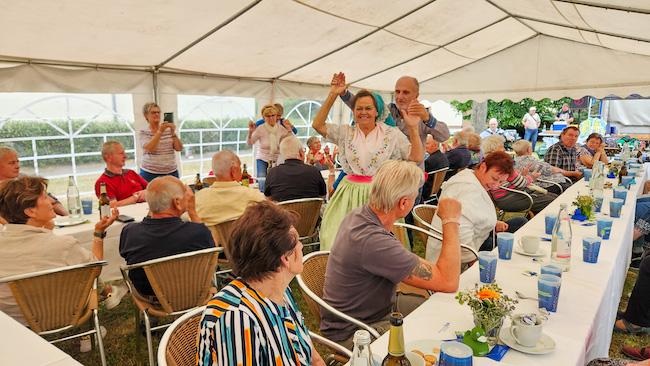 Eindrücke vom Mieterfest in Altdöbern & Fröhlicher Nachmittag in Altdöbern