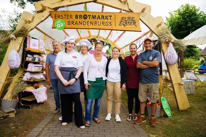 Die Aussteller vlnr. Bäckerei Bubner; Beans and Cakes; Konditorei und Café Beeg und Bäckerei Dorn.