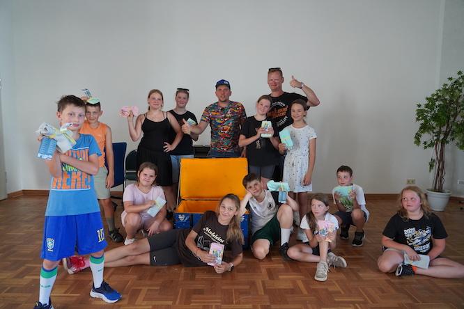 Die fröhlichen Kids beim Feriencamp in Schwarzheide