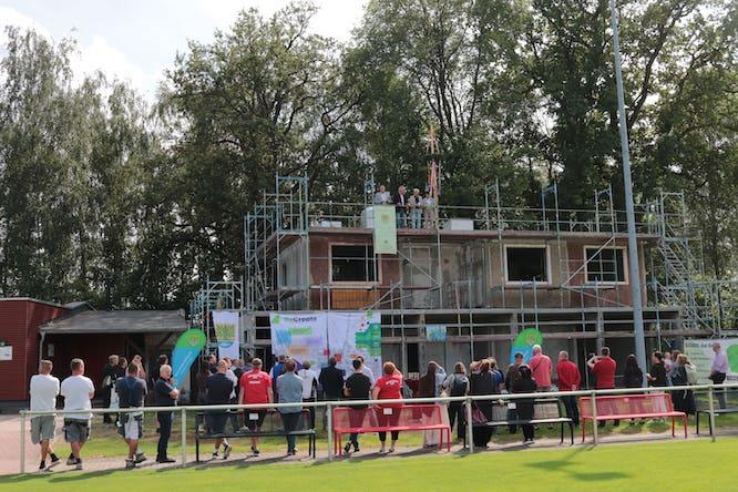 Richtfest eines einmaligen Projektes auf dem Kolkwitzer Sportplatz