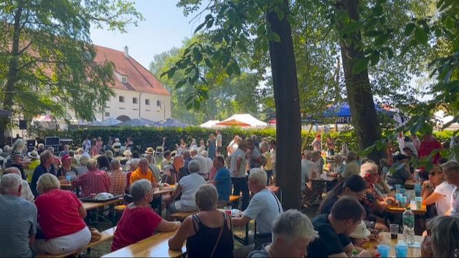 Sommerfest der Lieberoser Heide begeistert rund 2.500 Gäste