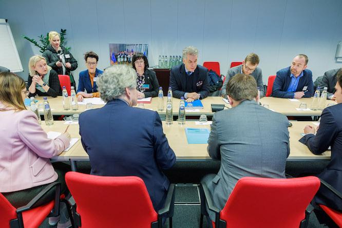 Im Februar 2024 empfing Dr. Christian Ehler eine Delegation der Lausitzrunde in Brüssel.