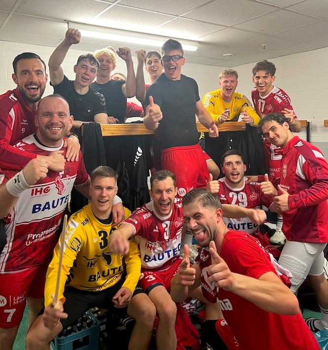 Die Lausitzer gewannen am Samstagabend beim Ludwigsfelder HC mit 37:25 (18:9) und behalten mit dem Sieg die Tabellenführung in der Regionalliga Ostsee-Spree.