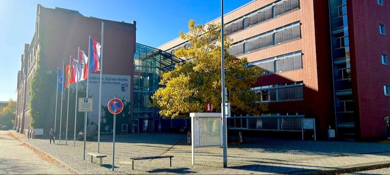 Verwaltungsgebäude des Landkreises SPN